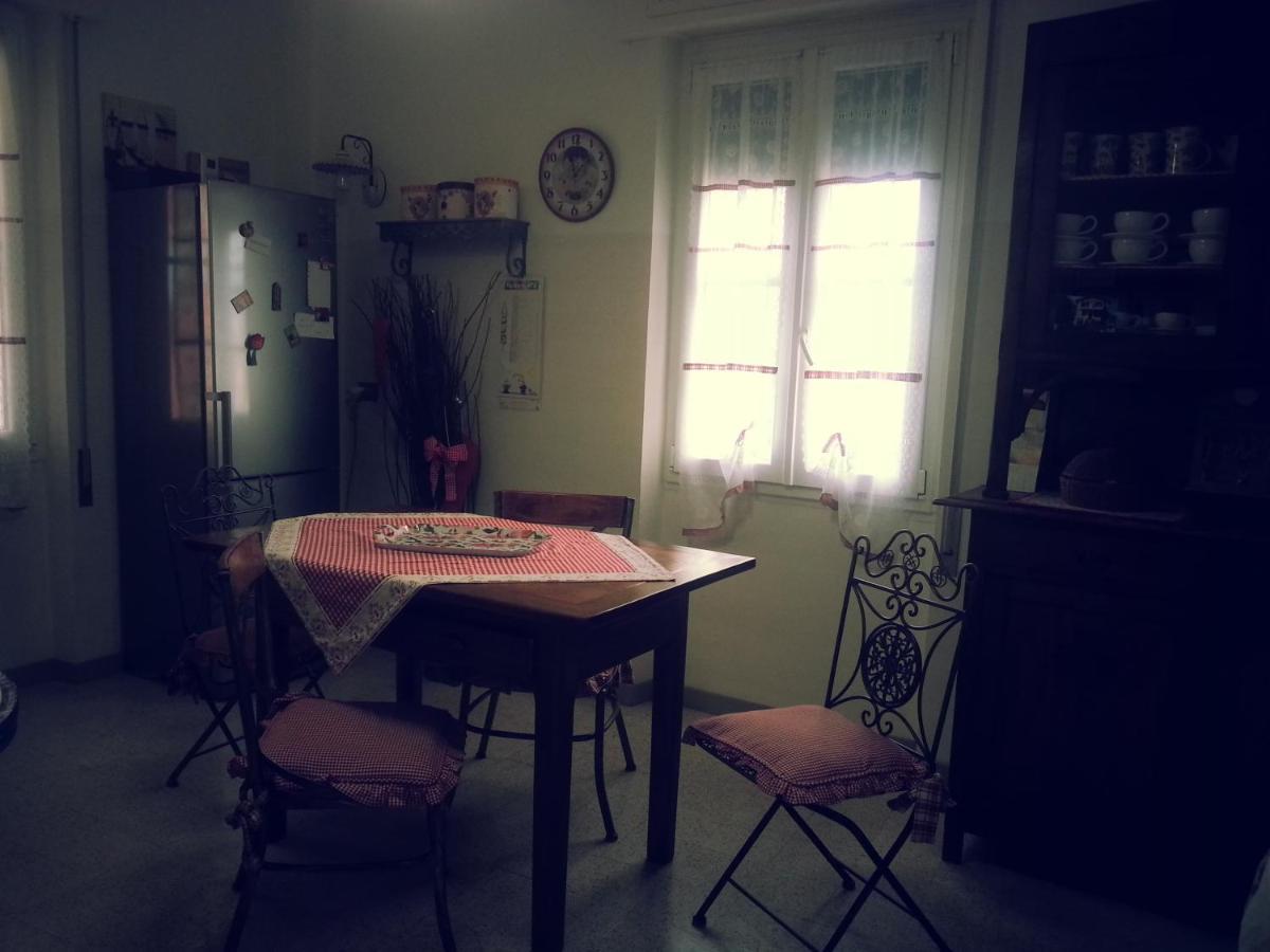 B&B Il Filo Di Arianna 因佩里亚 外观 照片