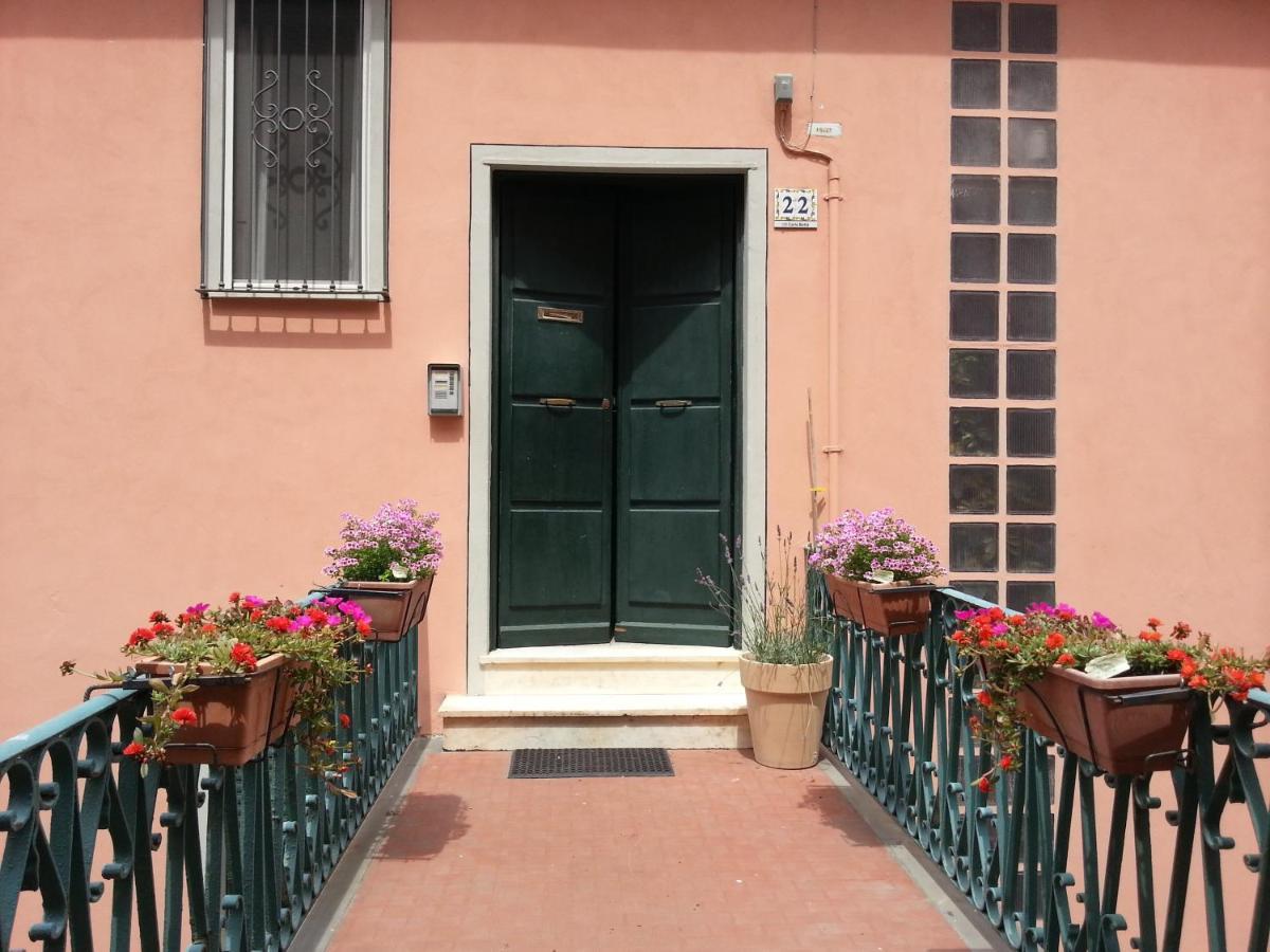 B&B Il Filo Di Arianna 因佩里亚 外观 照片